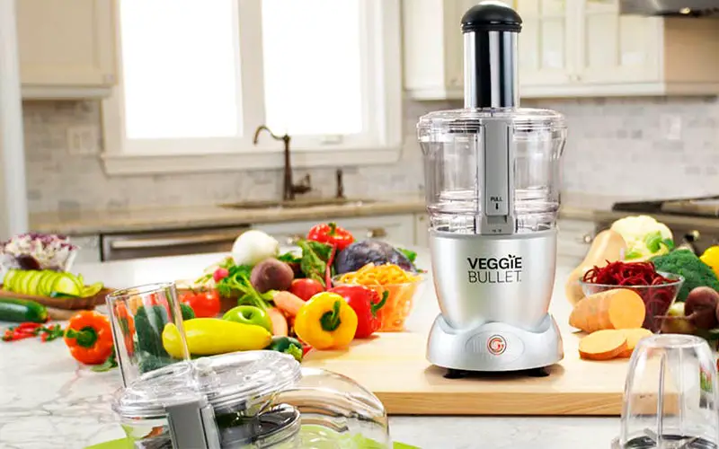 Veggie Bullet Electric Spiralizer & Food Processor, Silver - Bed Bath &  Beyond - 29117855