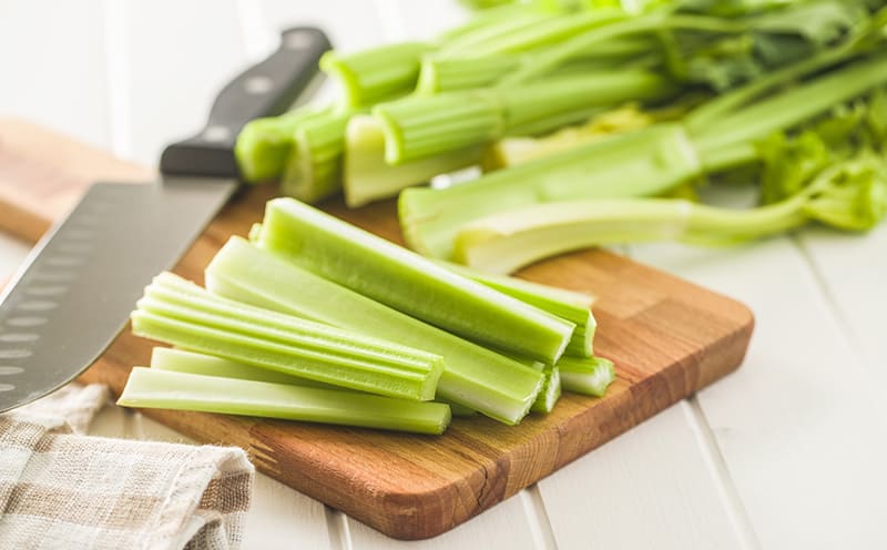 How many Celery Stalks equal a Cup? What are the benefits?