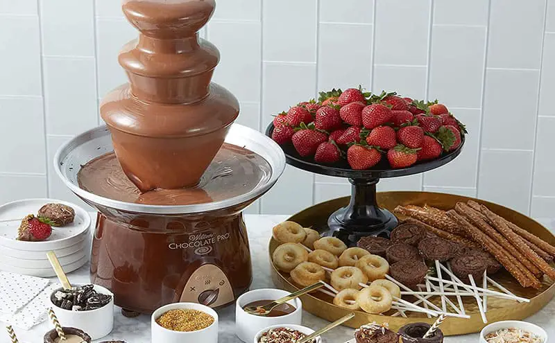 Best Chocolate Fountains – Buyer’s Guide