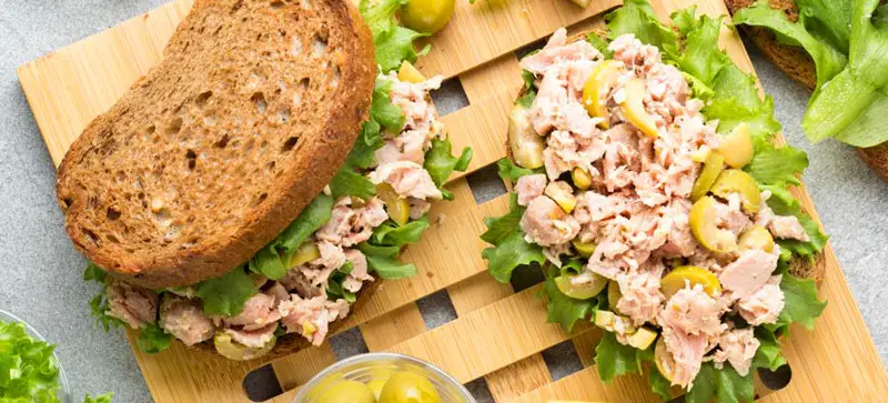 How Long Does Tuna Salad Last September 2021 Kitchengeek