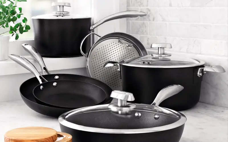 Scanpan PRO IQ vs CTX - Scanpan cookware set on the table top